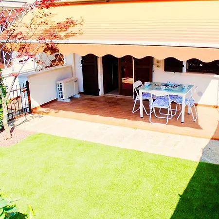 アパート The Captain *